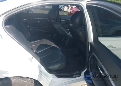 2016 BMW 328I xDrive z USA, uszkodzony, nr VIN WBA8E3G51GNU02448